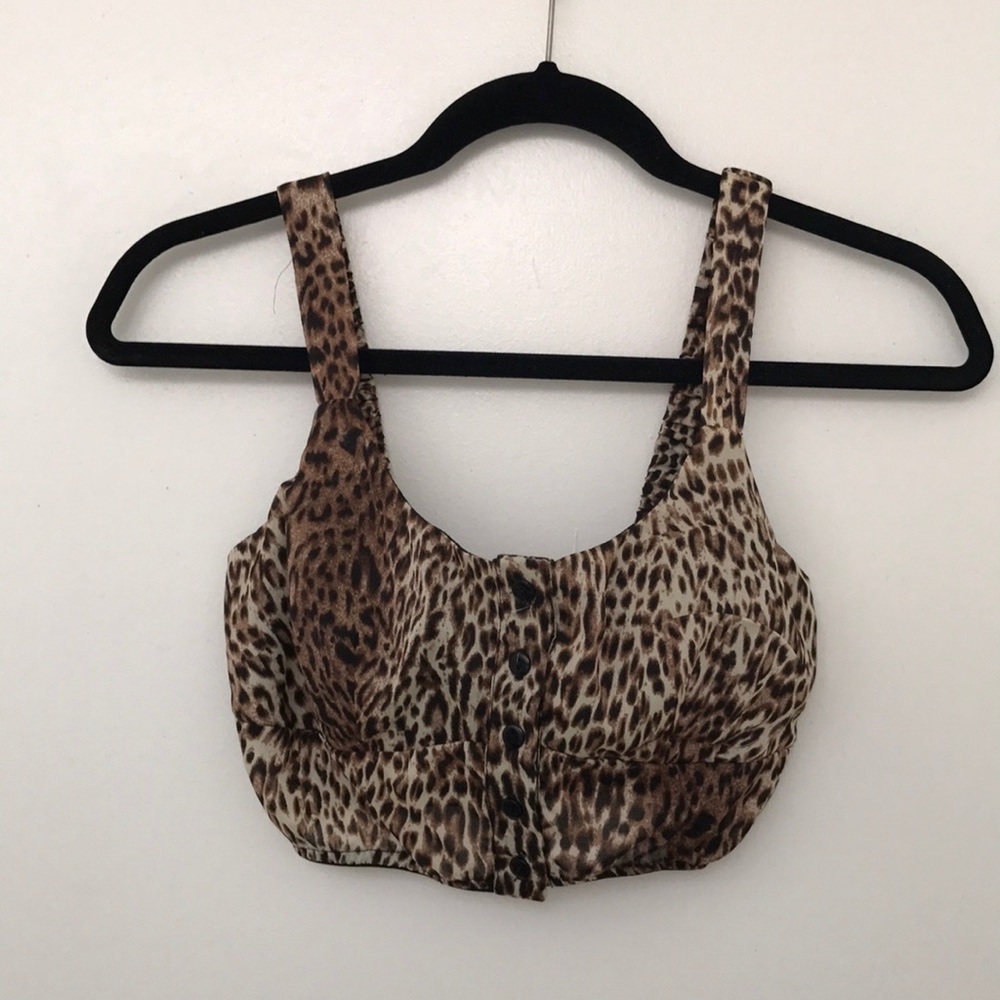Forever 21 leopard animal print crop top size s